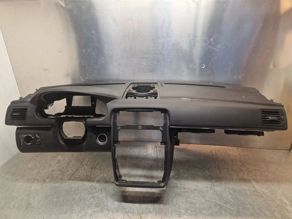Dashboard – Mercedes-Benz B-Class W245 (2005-2011)
