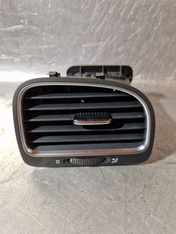 Dashboard side air vent grill/cover trim 5K0819710D
