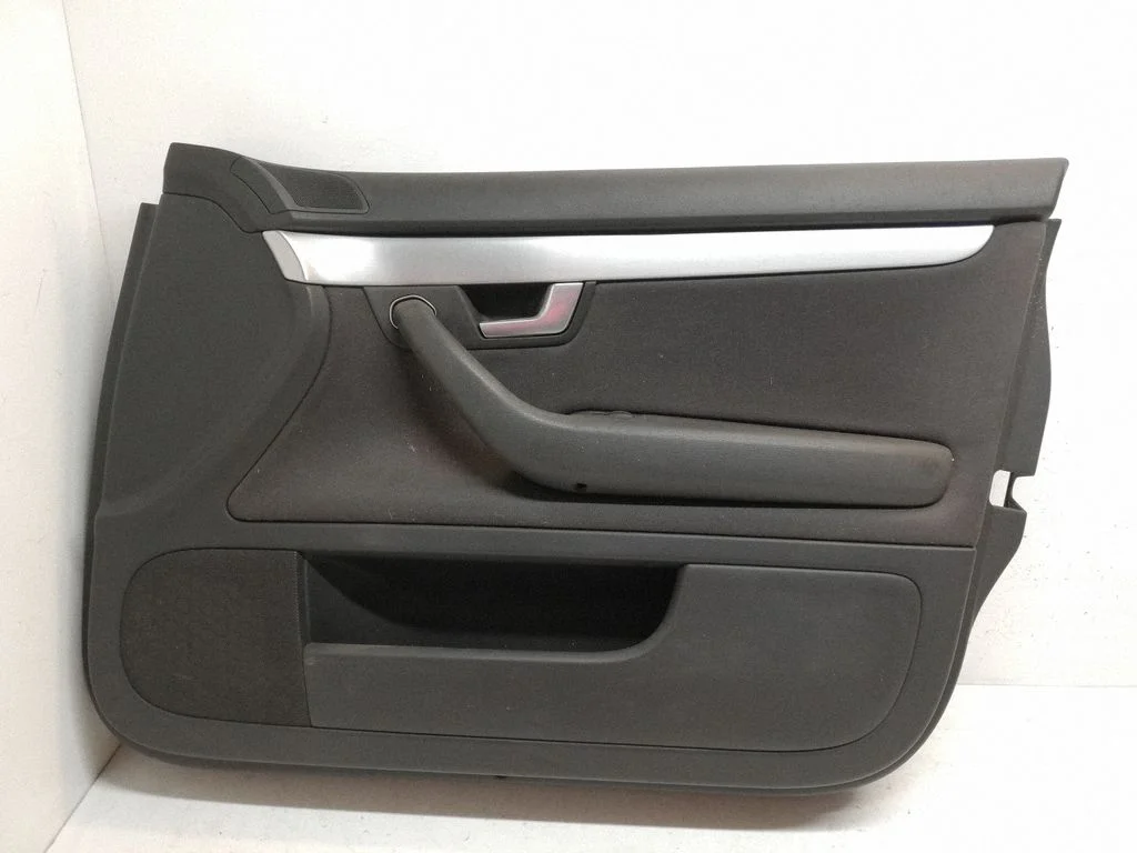 Front door card panel trim 8E1867106