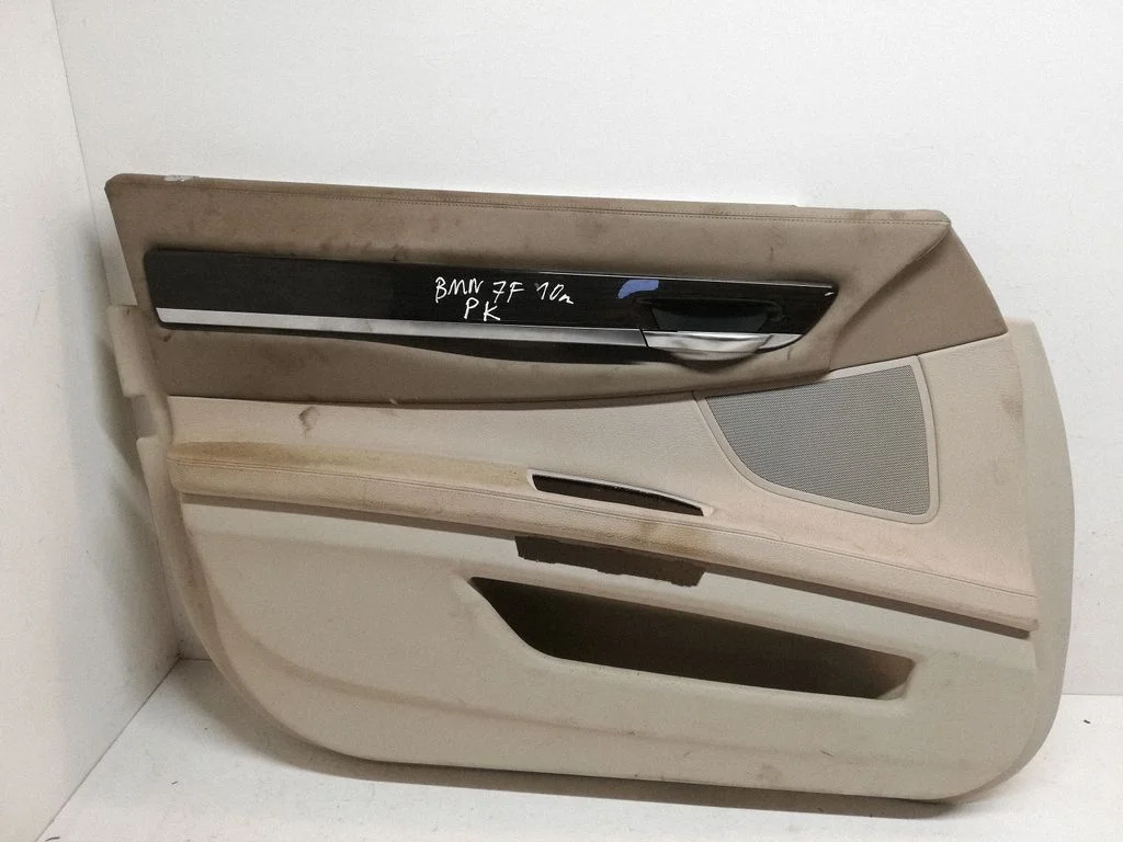Eesmiste uste sisevooder – BMW 7-seeria F01 F02 F03 F04 (2008-2016)