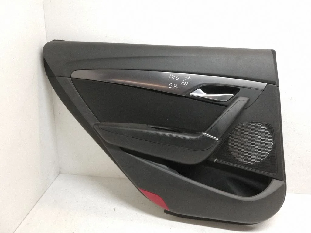 Rear door card panel trim 833153Z000