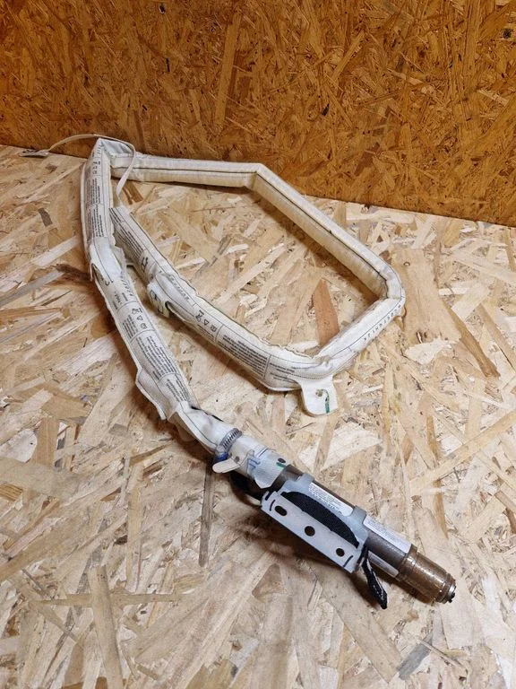 Katuse turvapadi (kardin) 6M2114K159CF