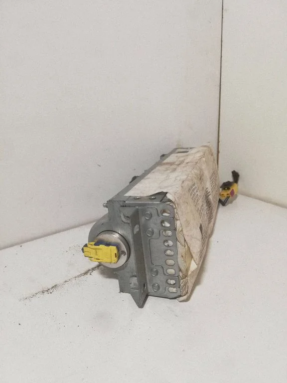Passenger airbag – Audi A4 S4 B7 8E 8H (2005-2008)