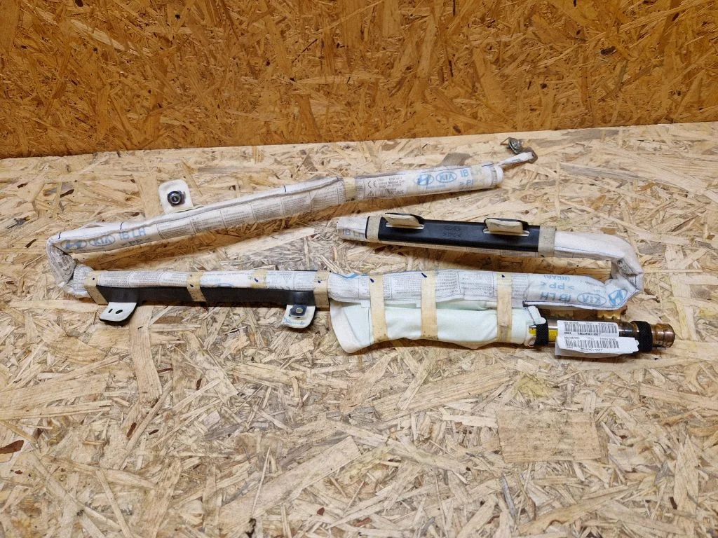 Katuse turvapadi (kardin) 85010C7000