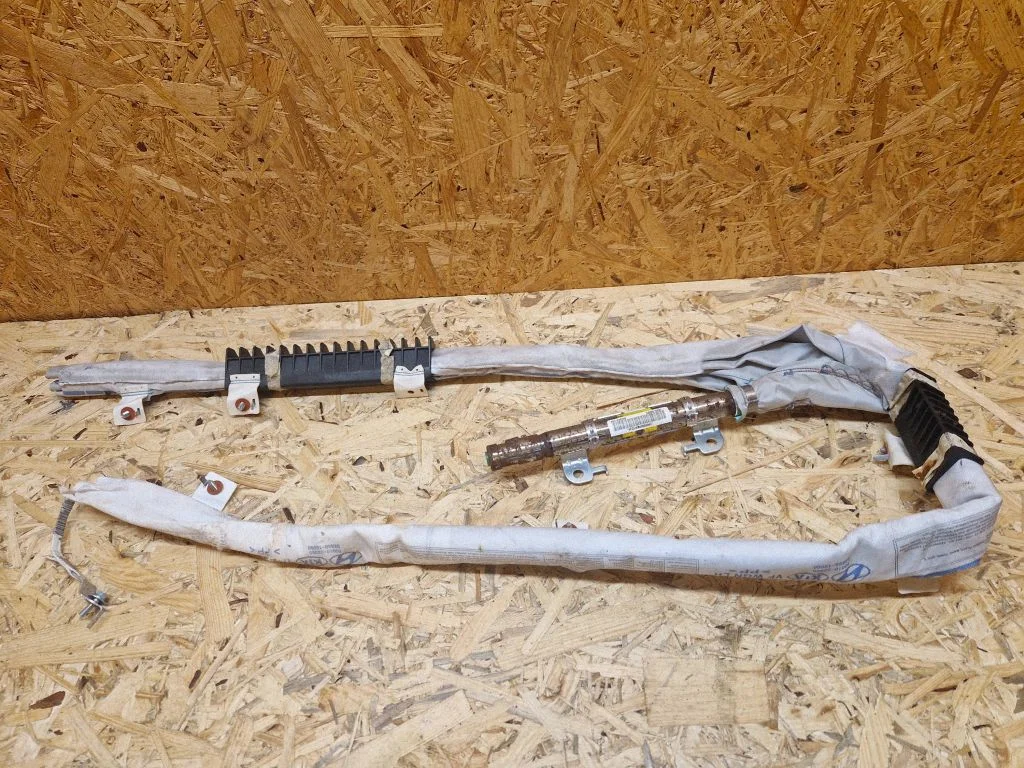 Katuse turvapadi (kardin) 850103Z000