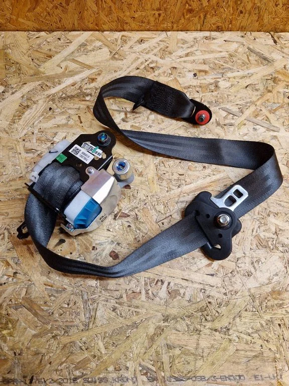 Front seatbelt 868846915R