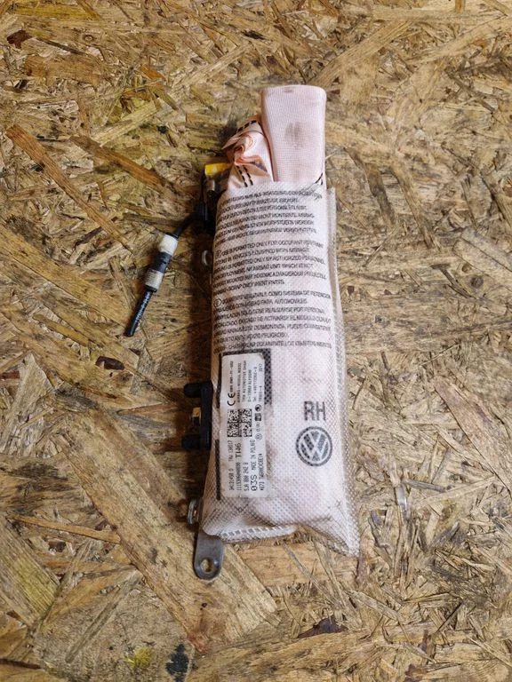 Seat airbag 5JA880242B