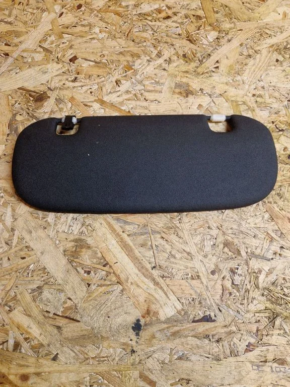 Sun visor – left