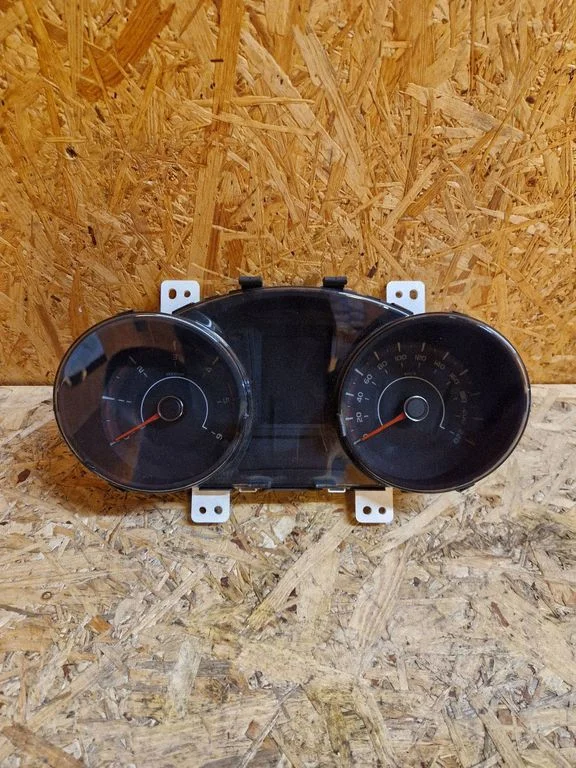 Spidomeeter (näidikuplokk) 8021035100 – KG Mobility Tivoli XLV (2015-)