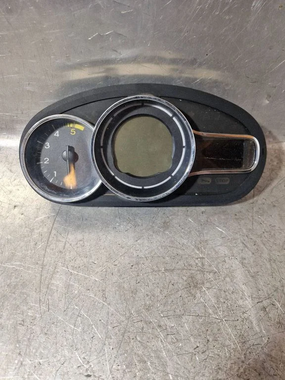 Speedometer (instrument cluster) 248100342R