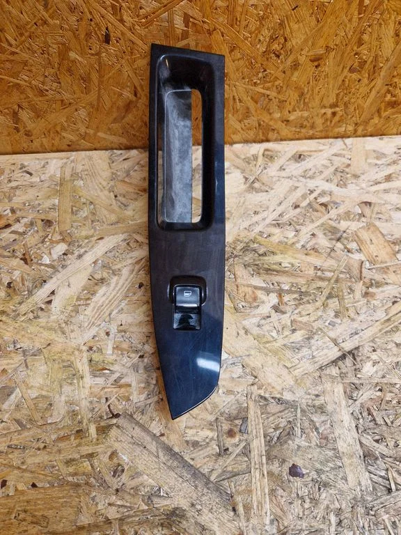 Electric window control switch 550110231