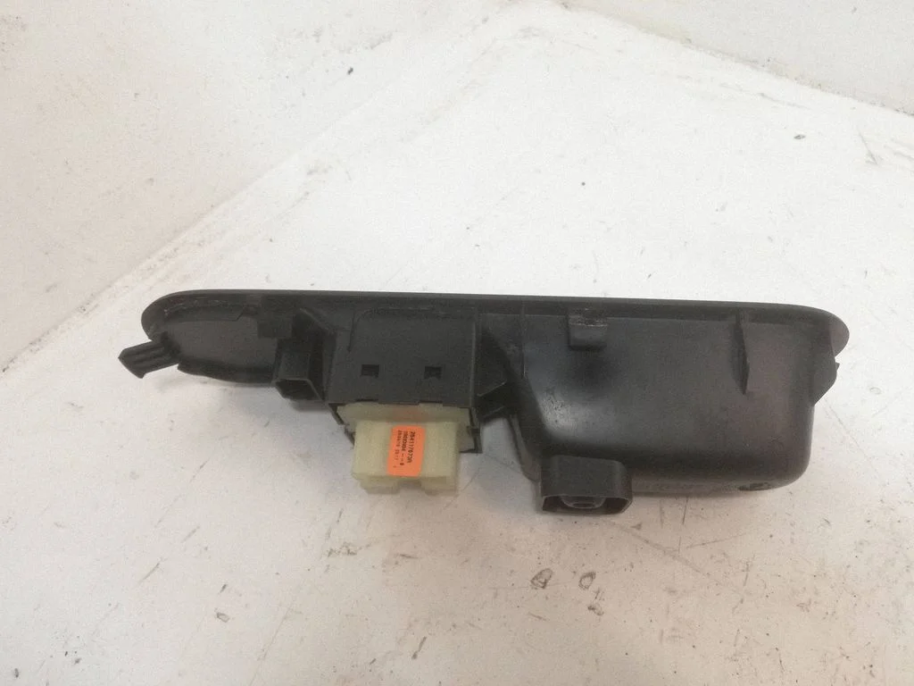 Electric window control switch 254117873R – Renault Twingo III (2014-)