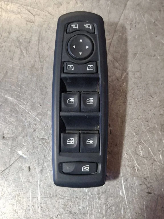 Electric window control switch 809610006R