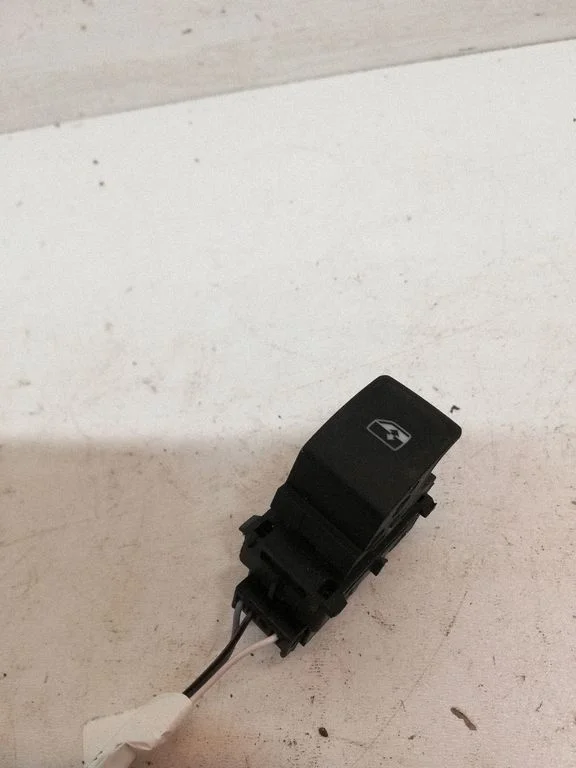 Electric window control switch 5G0959855M