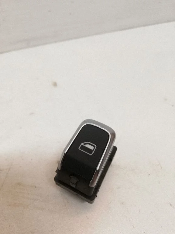 Electric window control switch – Audi A6 S6 C7 4G (2011-2018)