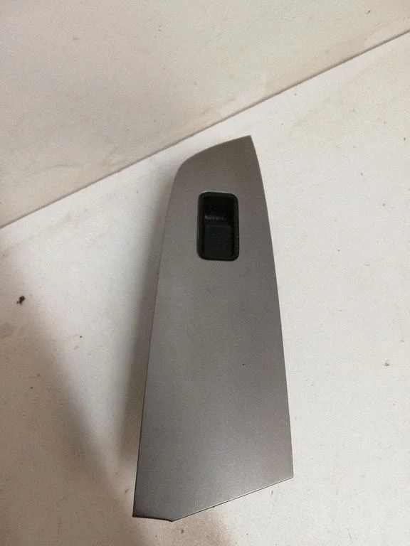 Electric window control switch GS1D66370