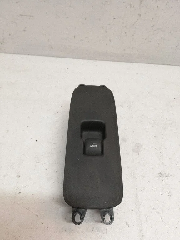 Elektrisko logu slēdzis 31394850