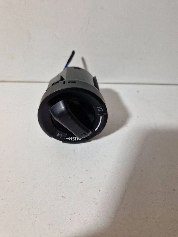 Gaismu slēdzis M57269