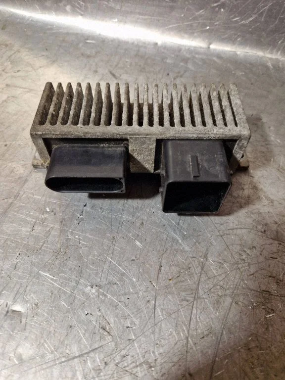 Glow plug pre-heat relay 271206395R