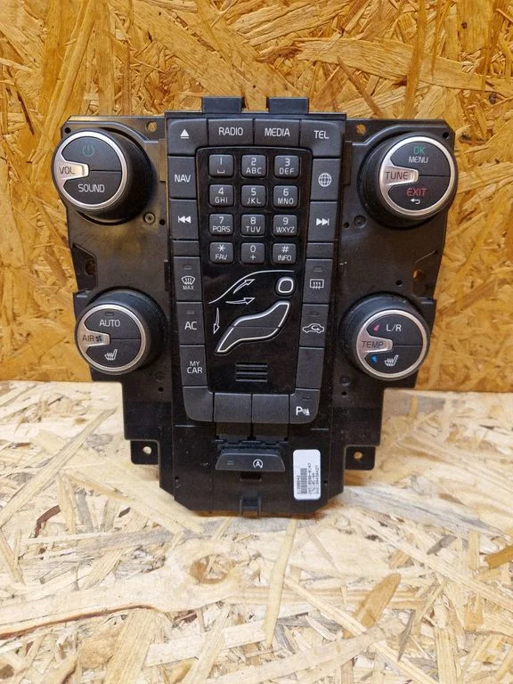 Panel sterowania klimatyzacją / nawiewem 31398642