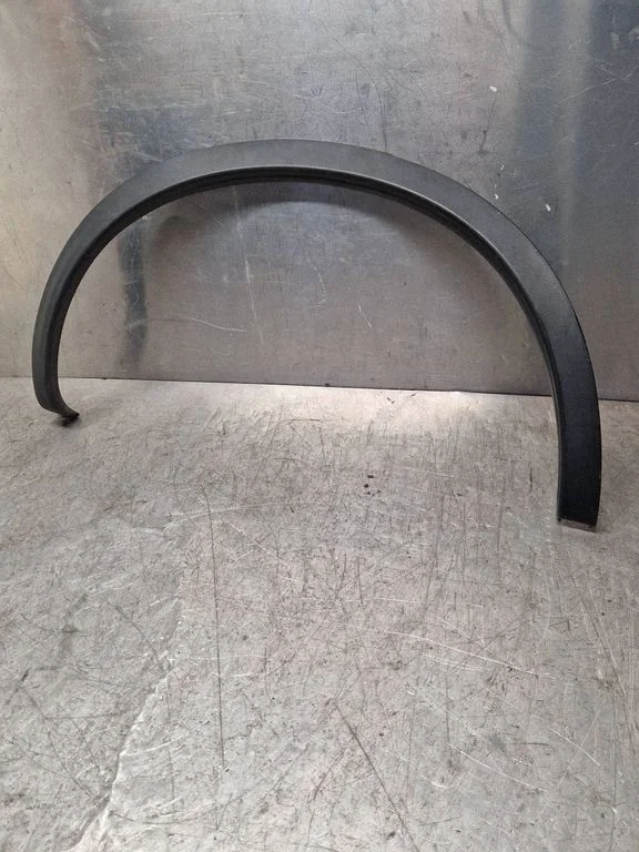Rear arch trim – Nissan Qashqai+2 (2008-2010)