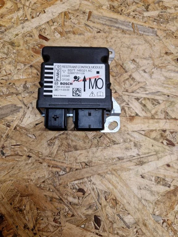 Airbag control unit/module – Ford Mondeo MK IV (2007-2014)