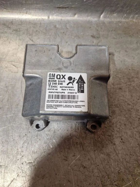 Drošības spilvenu vadības bloks – Opel Zafira B (2005-2014)