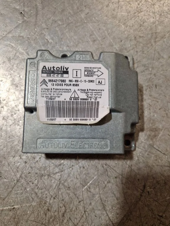 Airbag control unit/module 9664217980