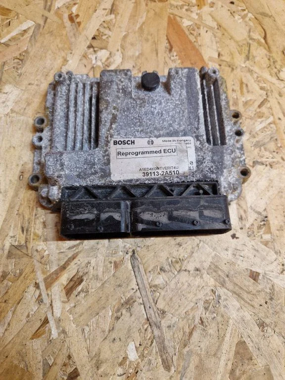 Engine control unit/module 391132A510