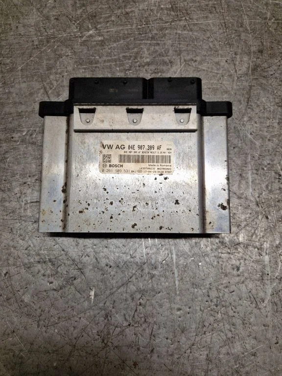 Engine control unit/module 04E907309AF