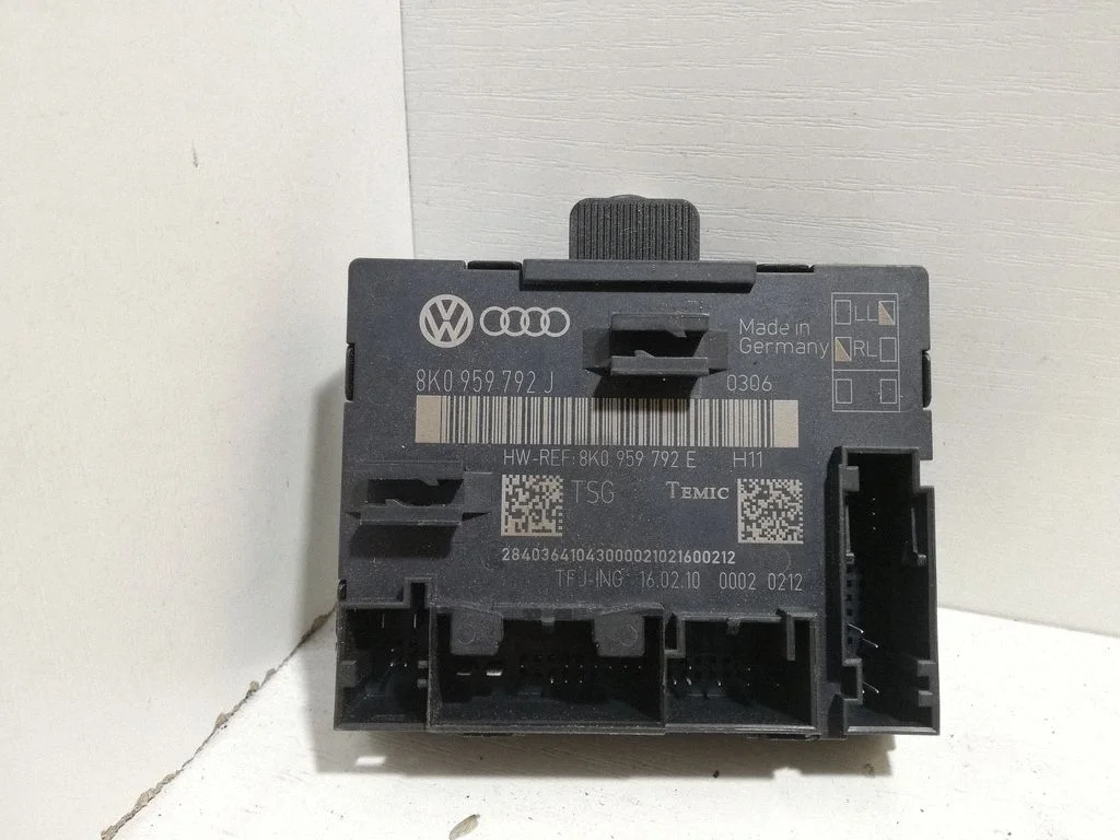 Door control unit/module 8K0959792J