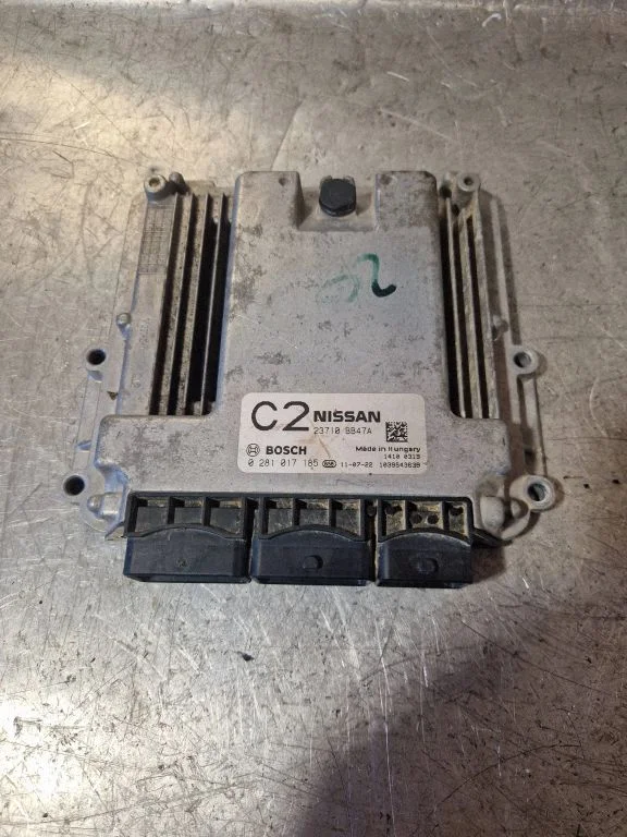 Mootori juhtplokk – Nissan Qashqai+2 (2008-2010)