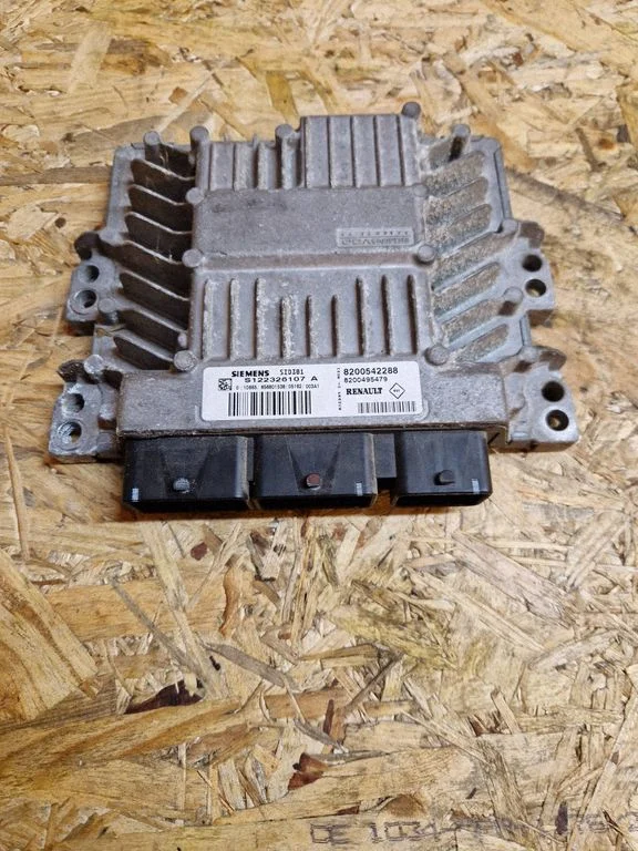 Engine control unit/module – Renault Scenic II - Grand scenic II (2003-2006)
