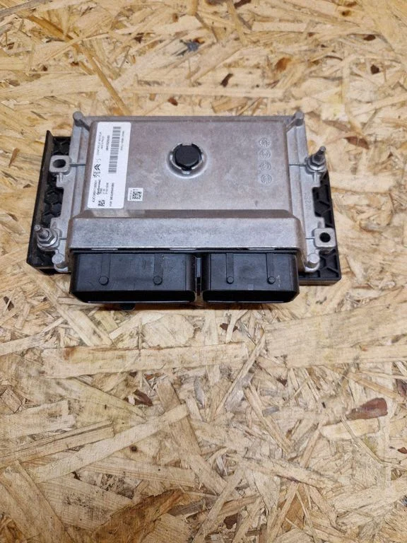 Engine control unit/module 9832694580