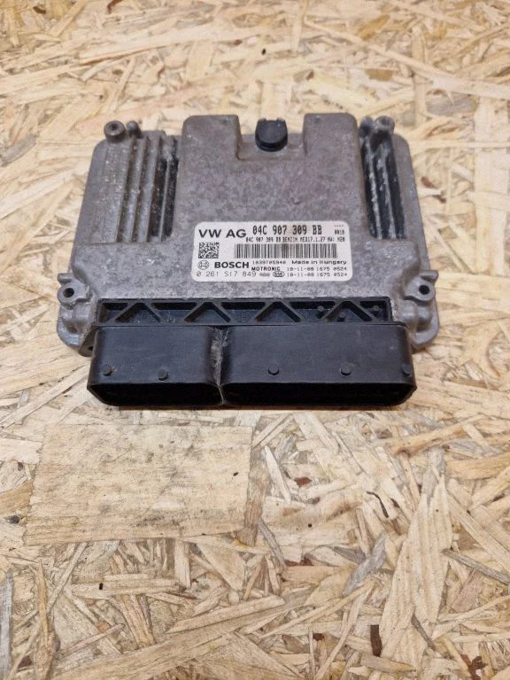 Engine control unit/module 04C907309BB