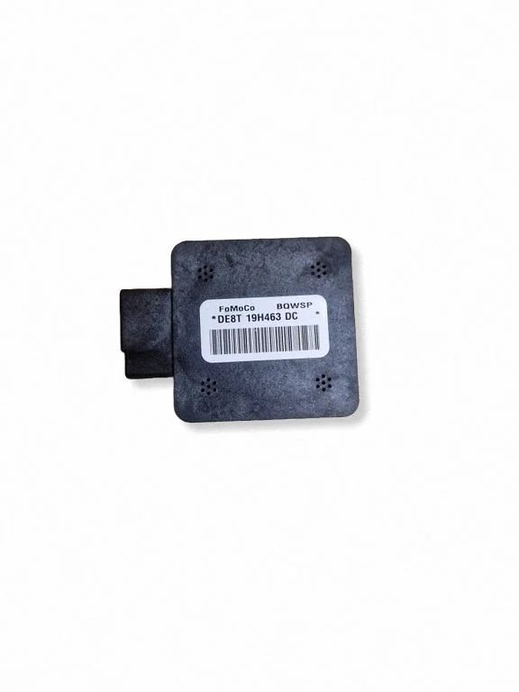 Other control units/modules DE8T19H463DC