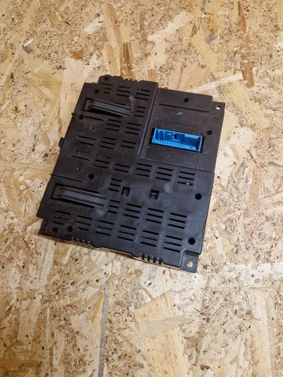 Other control units/modules 51826504