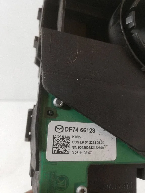 Wiper turn signal indicator stalk/switch GS1R66120A6H