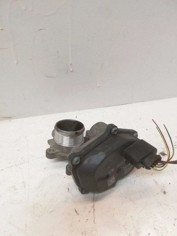 Throttle valve – Volkswagen Passat B7 USA (2012-2019)