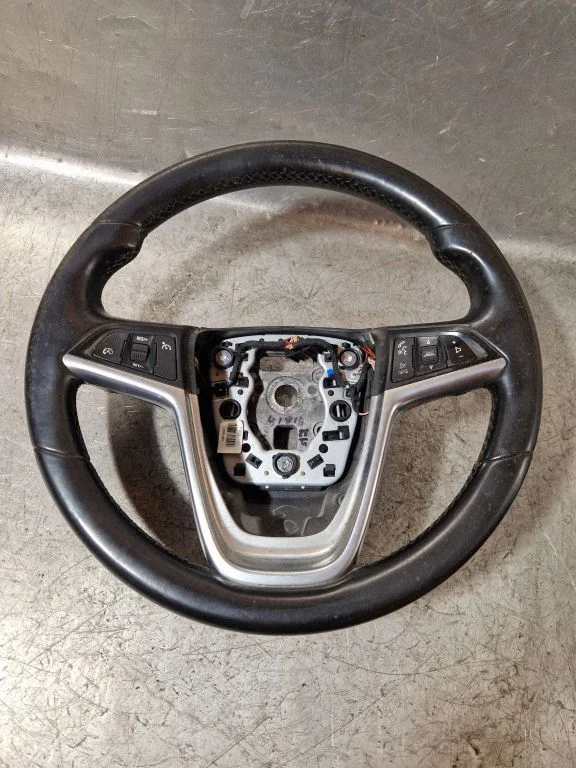 Steering wheel 609218913D