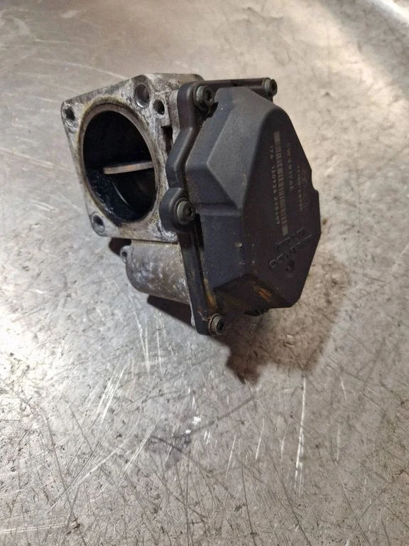 Throttle valve 351002A900