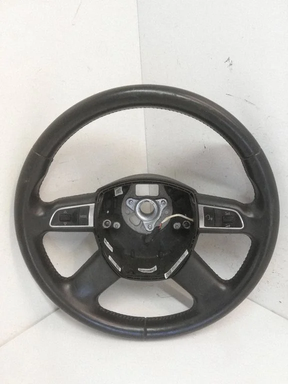 Steering wheel 8R0419091S
