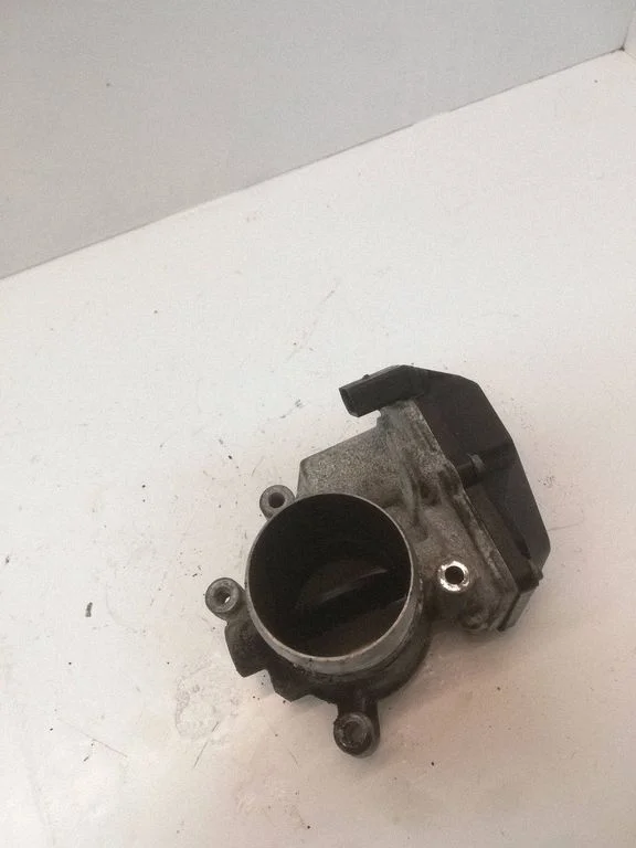 Throttle valve – Audi A4 Allroad B8 (2008-2016)