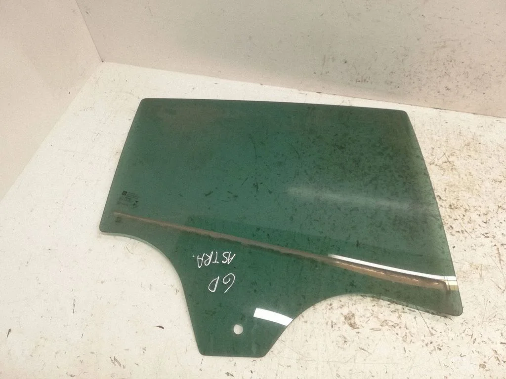 Rear door window glass 43R000072