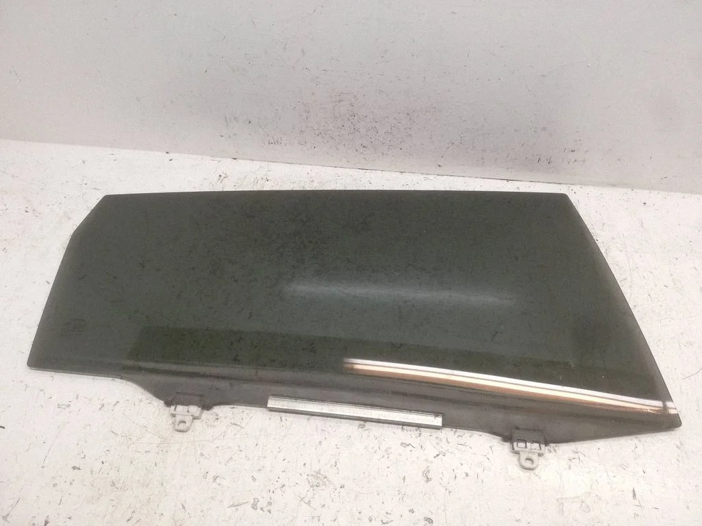 Tagaukse põhiklaas 43R00101