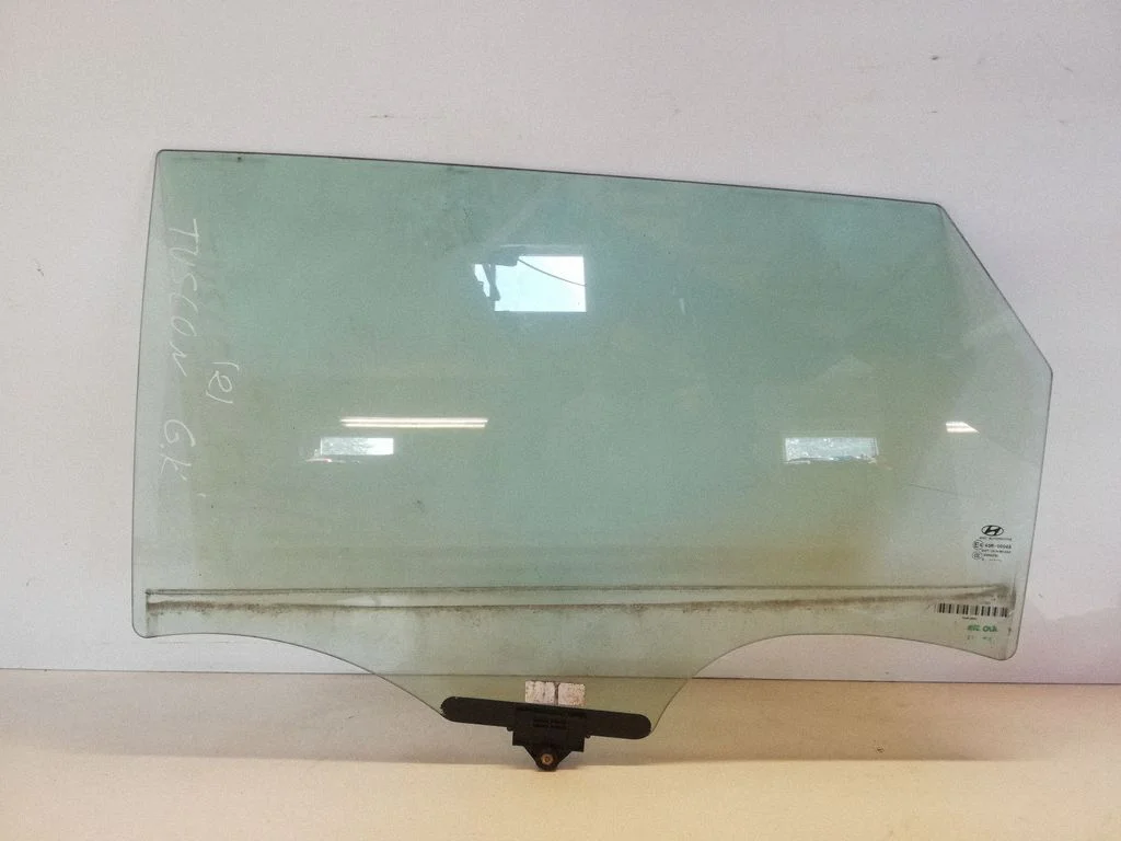 Rear door window glass 43R00048