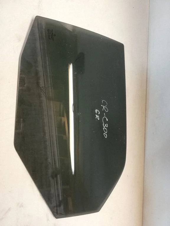 Rear door window glass 43R000265