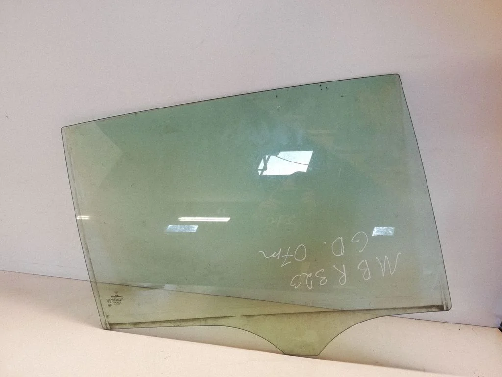 Rear door window glass – Mercedes-Benz R-Class W251 (2005-2013)