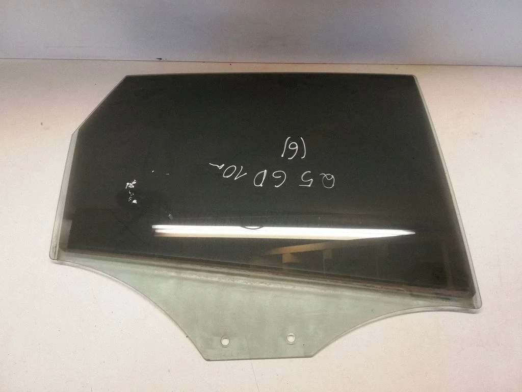 Rear door window glass 43R00048