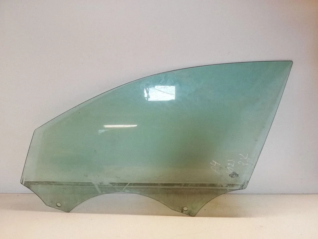 Front door window glass four-door – Audi A4 Allroad B8 (2008-2016)